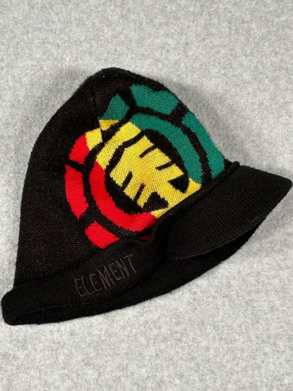 Element Beanie Hat Visor Rasta Tree Short Brim 90s Y2K-Style Skatewear Gorpcore